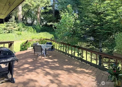 4329 86th Avenue SE Mercer Island WA 98040