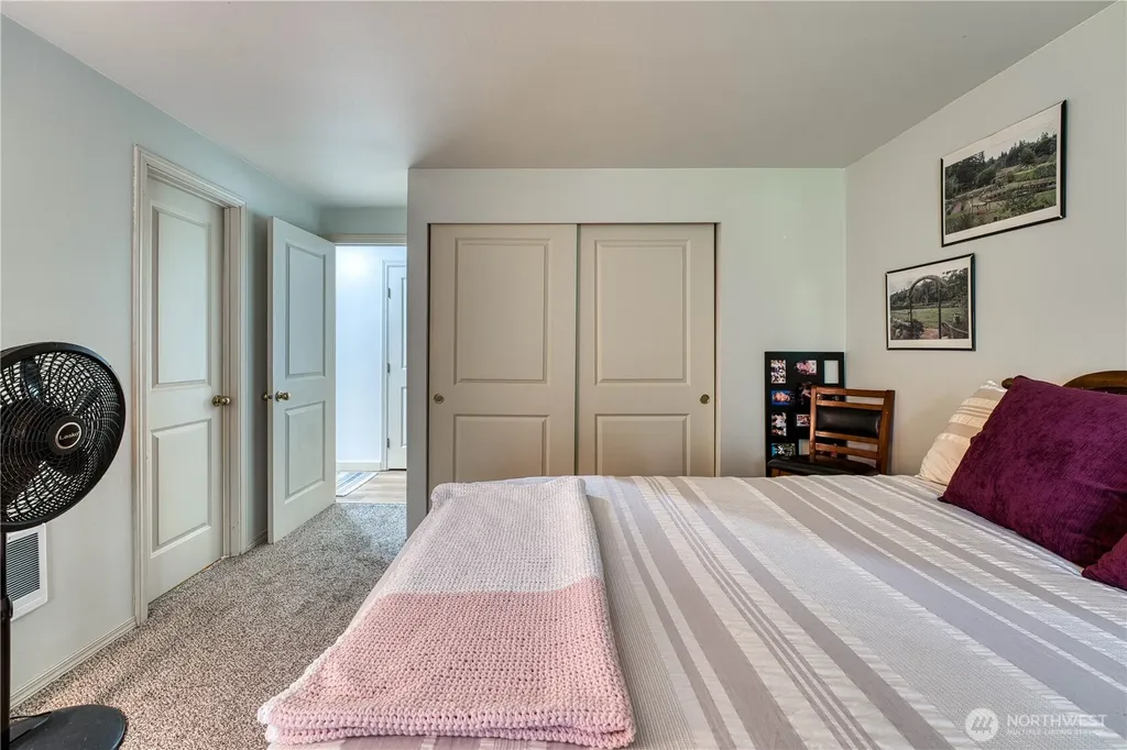6314 Sehmel Drive NW Gig Harbor WA 98332