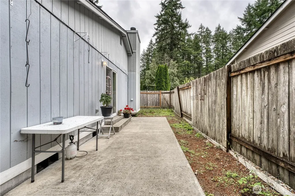 6314 Sehmel Drive NW Gig Harbor WA 98332
