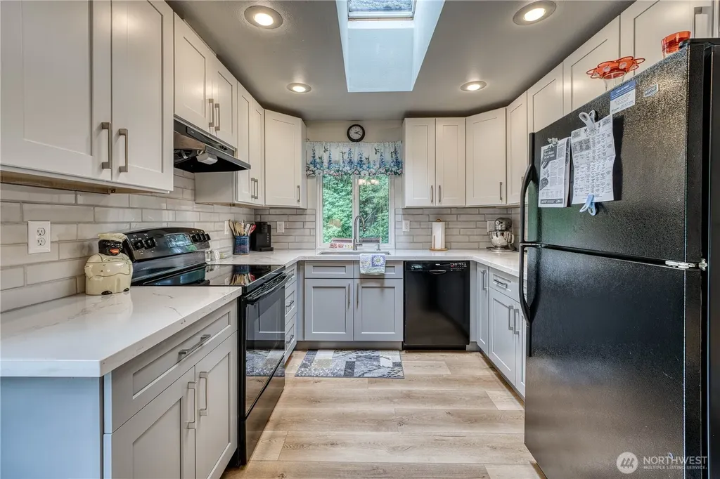 6314 Sehmel Drive NW Gig Harbor WA 98332