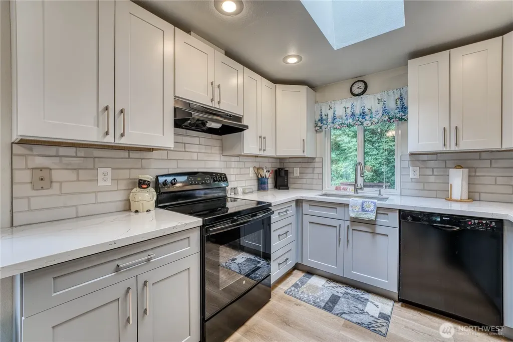 6314 Sehmel Drive NW Gig Harbor WA 98332