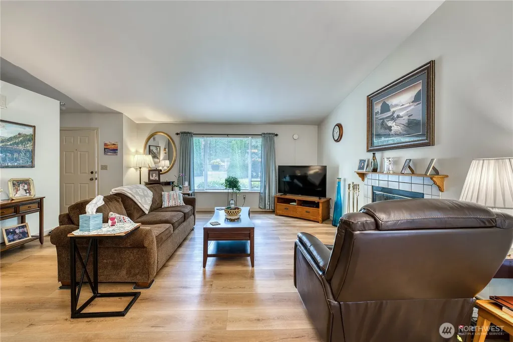 6314 Sehmel Drive NW Gig Harbor WA 98332