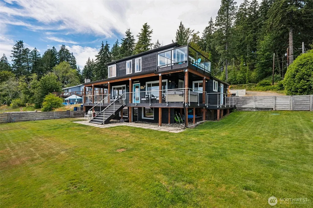 2370 E State Route 3 Shelton WA 98584