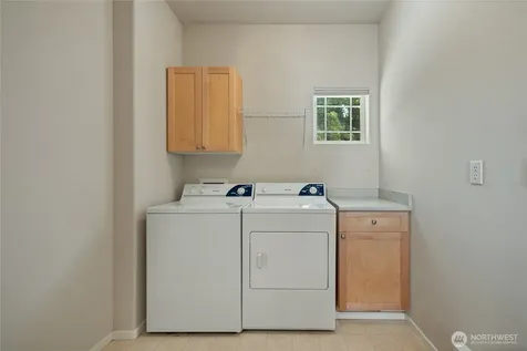 906 6th Avenue Tacoma WA 98405