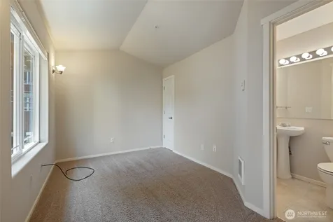 906 6th Avenue Tacoma WA 98405