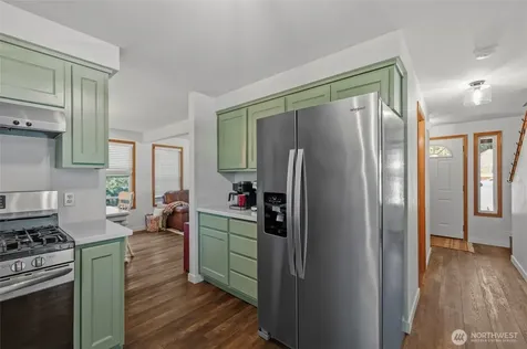 1273 NE Riksen Way Oak Harbor WA 98277