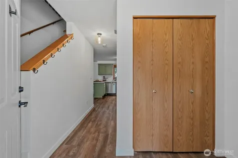 1273 NE Riksen Way Oak Harbor WA 98277