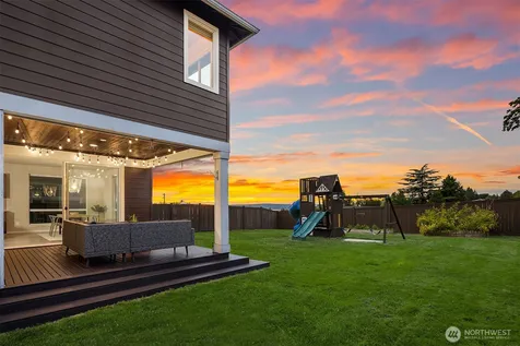 7919 9th Place SE Lake Stevens WA 98258