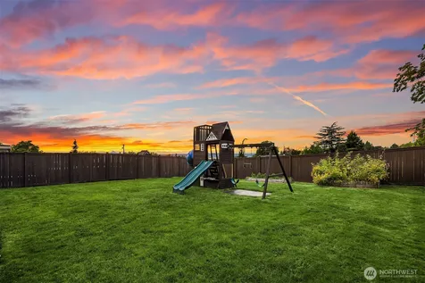 7919 9th Place SE Lake Stevens WA 98258