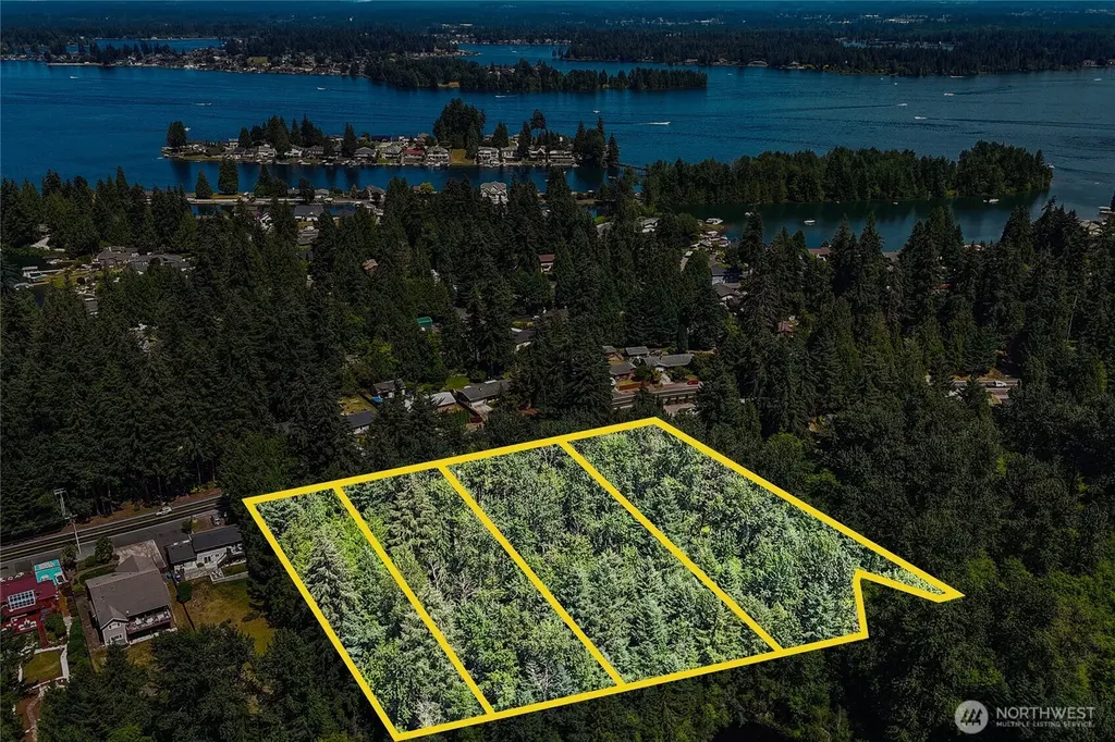 4302 W Tapps Drive E Lake Tapps WA 98391