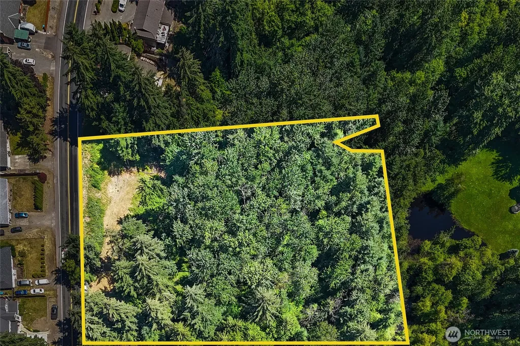 4302 W Tapps Drive E Lake Tapps WA 98391