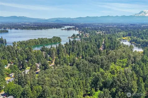 4302 W Tapps Drive E Lake Tapps WA 98391