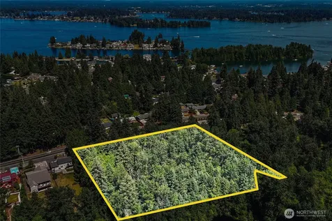 4302 W Tapps Drive E Lake Tapps WA 98391