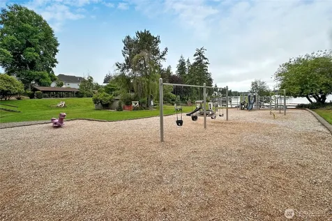 4302 W Tapps Drive E Lake Tapps WA 98391