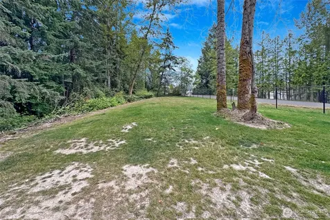 4302 W Tapps Drive E Lake Tapps WA 98391