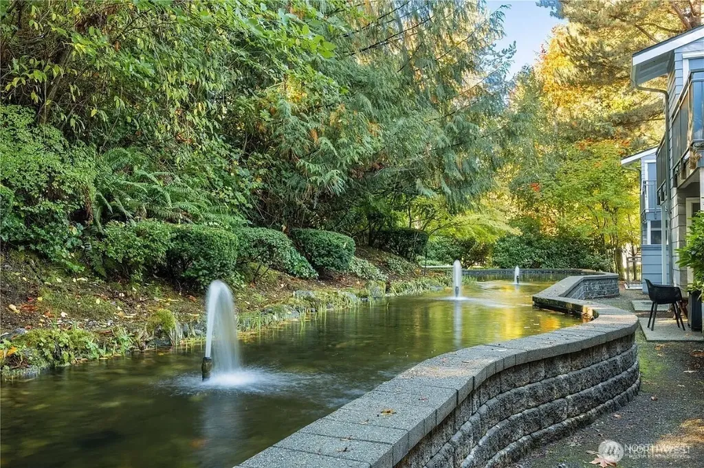 12630 100th Lane NE Kirkland WA 98034