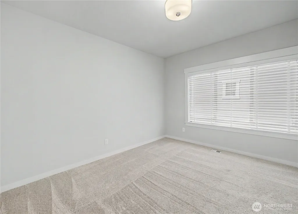 3284 Meadow Park Avenue Enumclaw WA 98022