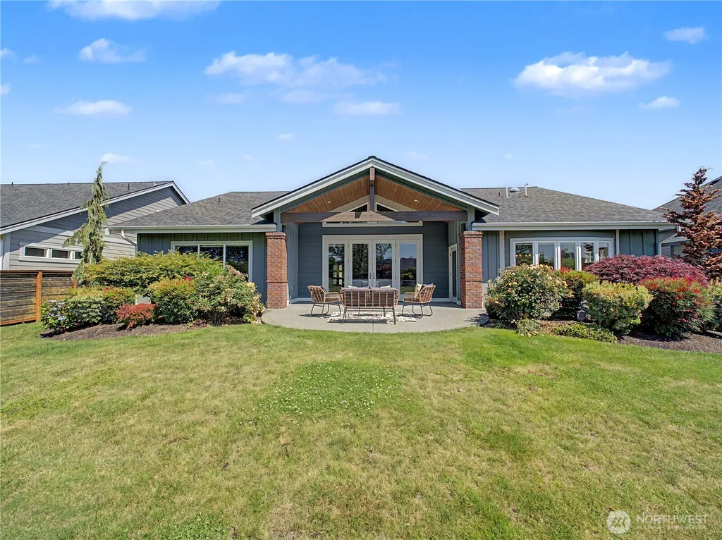 3284 Meadow Park Avenue Enumclaw WA 98022