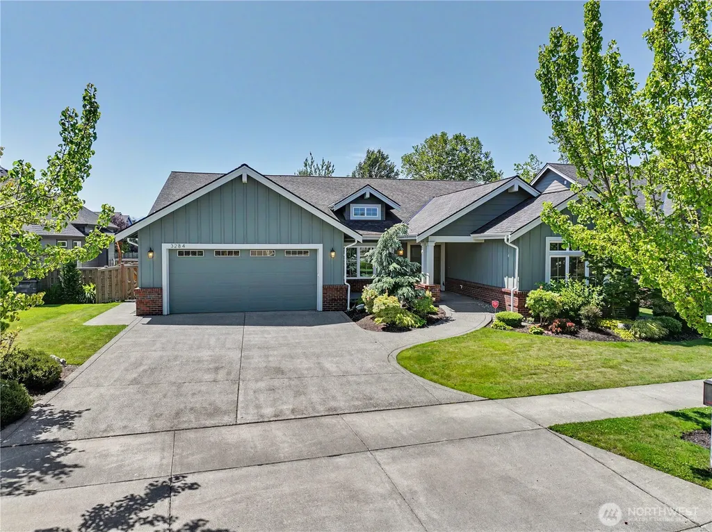 3284 Meadow Park Avenue Enumclaw WA 98022