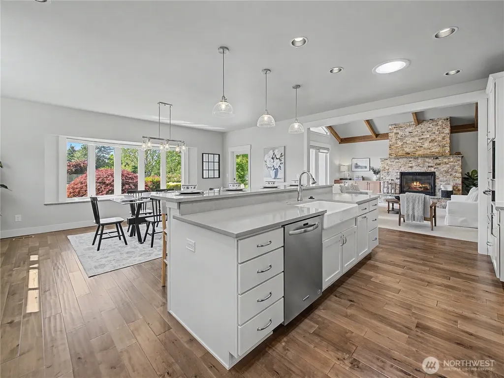 3284 Meadow Park Avenue Enumclaw WA 98022