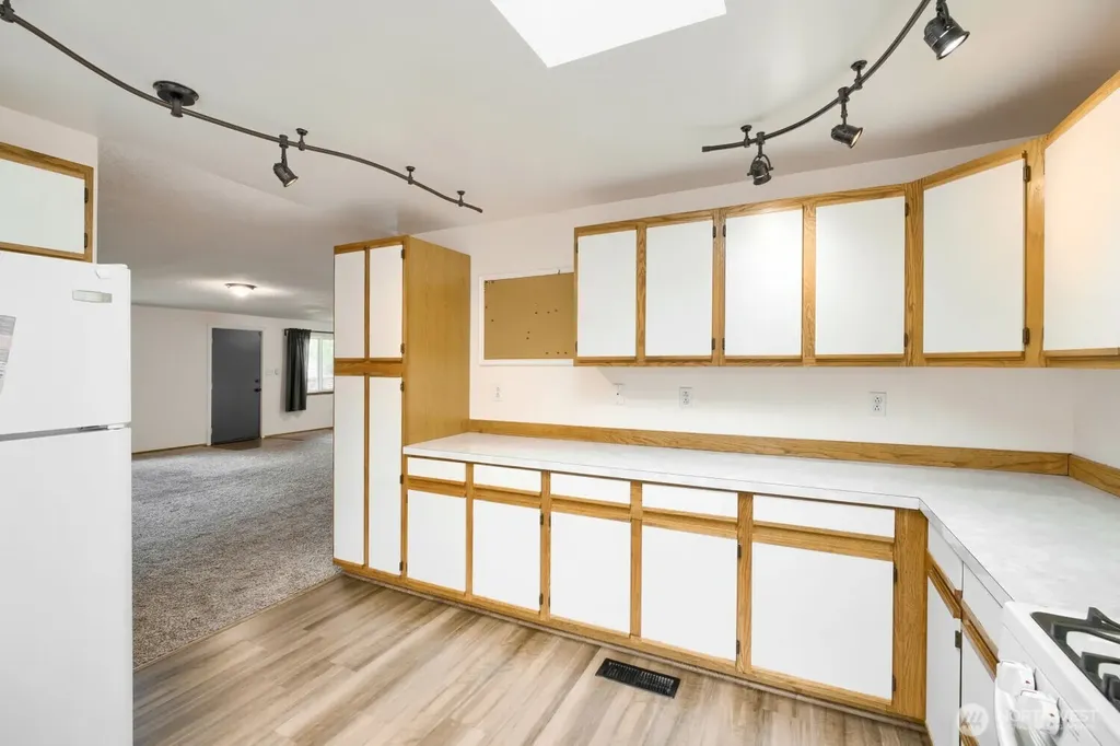 7626 Winnetka Street Tacoma WA 98408