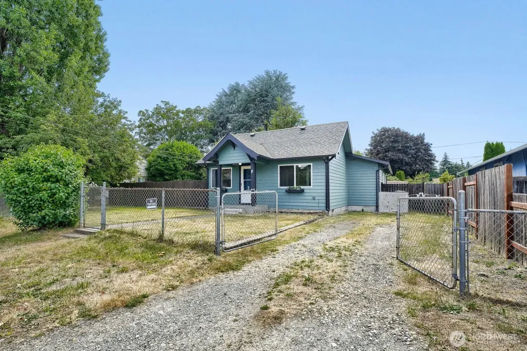 7626 Winnetka Street Tacoma WA 98408