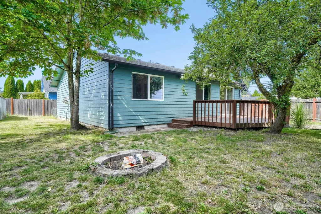 7626 Winnetka Street Tacoma WA 98408