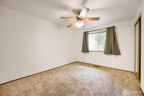 7626 Winnetka Street Tacoma WA 98408