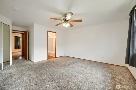 7626 Winnetka Street Tacoma WA 98408