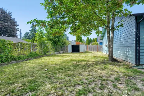 7626 Winnetka Street Tacoma WA 98408