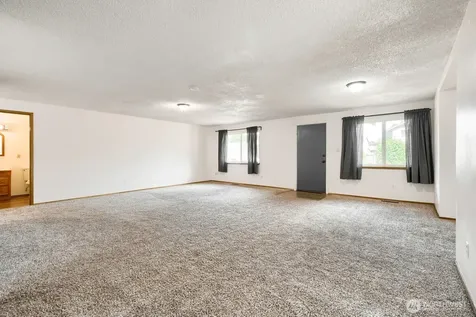 7626 Winnetka Street Tacoma WA 98408
