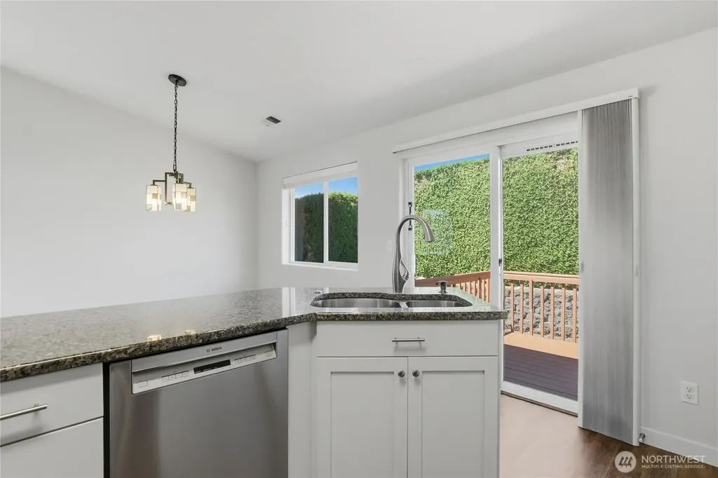 2300 NE 79th Avenue Vancouver WA 98664