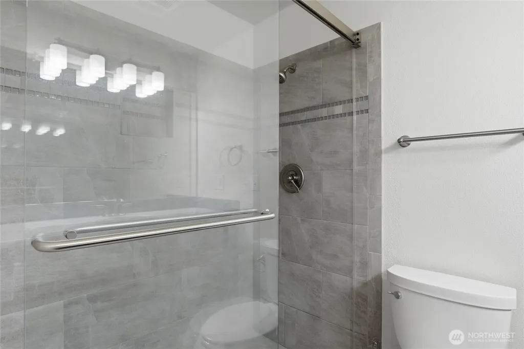 2300 NE 79th Avenue Vancouver WA 98664