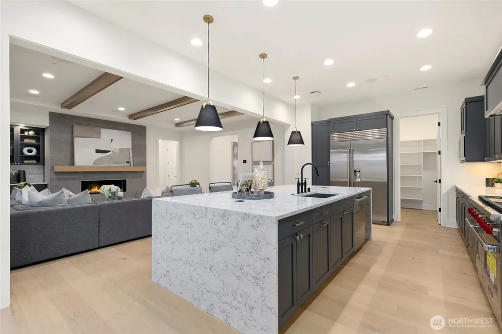 11616 SE 47th Place Bellevue WA 98006