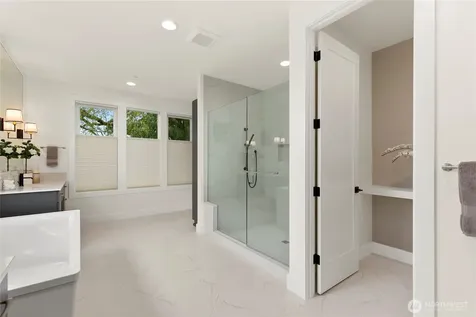 11616 SE 47th Place Bellevue WA 98006