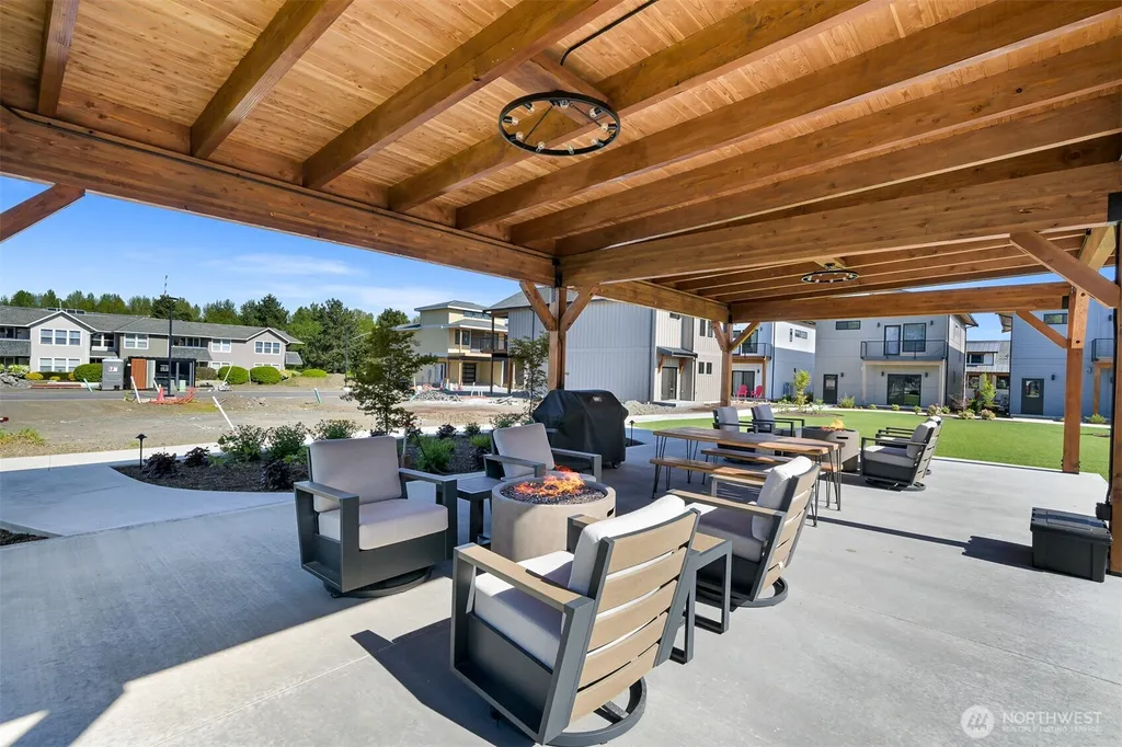 203 Pebblebrook Drive Lynden WA 98264