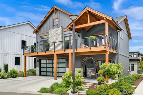 203 Pebblebrook Drive Lynden WA 98264