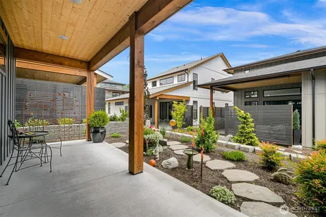 203 Pebblebrook Drive Lynden WA 98264