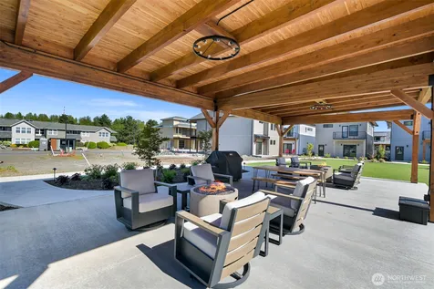 203 Pebblebrook Drive Lynden WA 98264