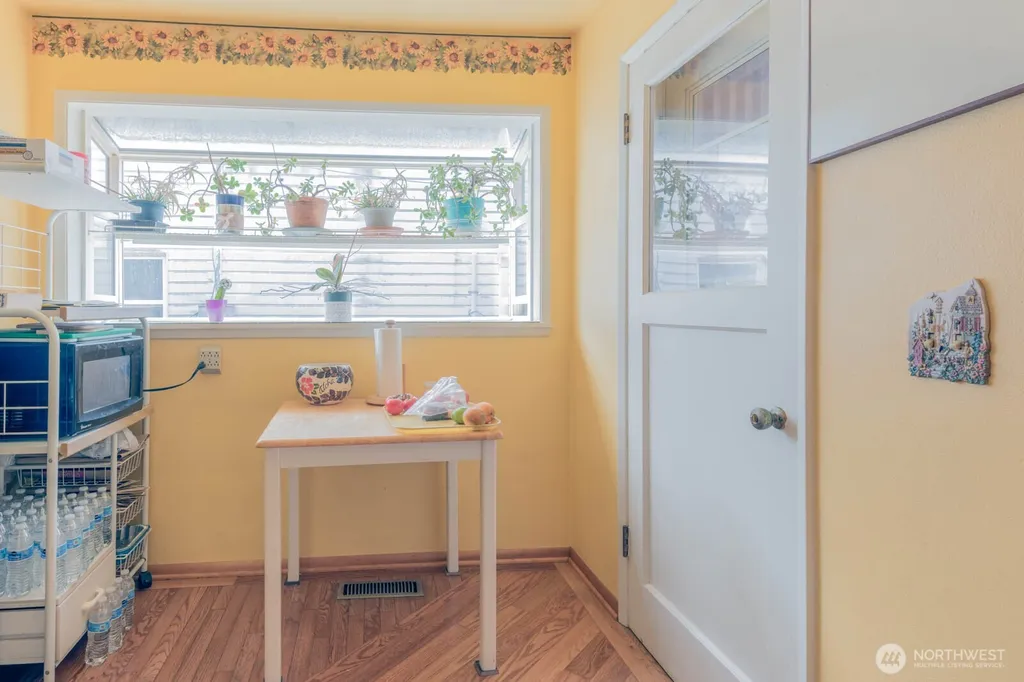 2124 N Callow Avenue Bremerton WA 98312