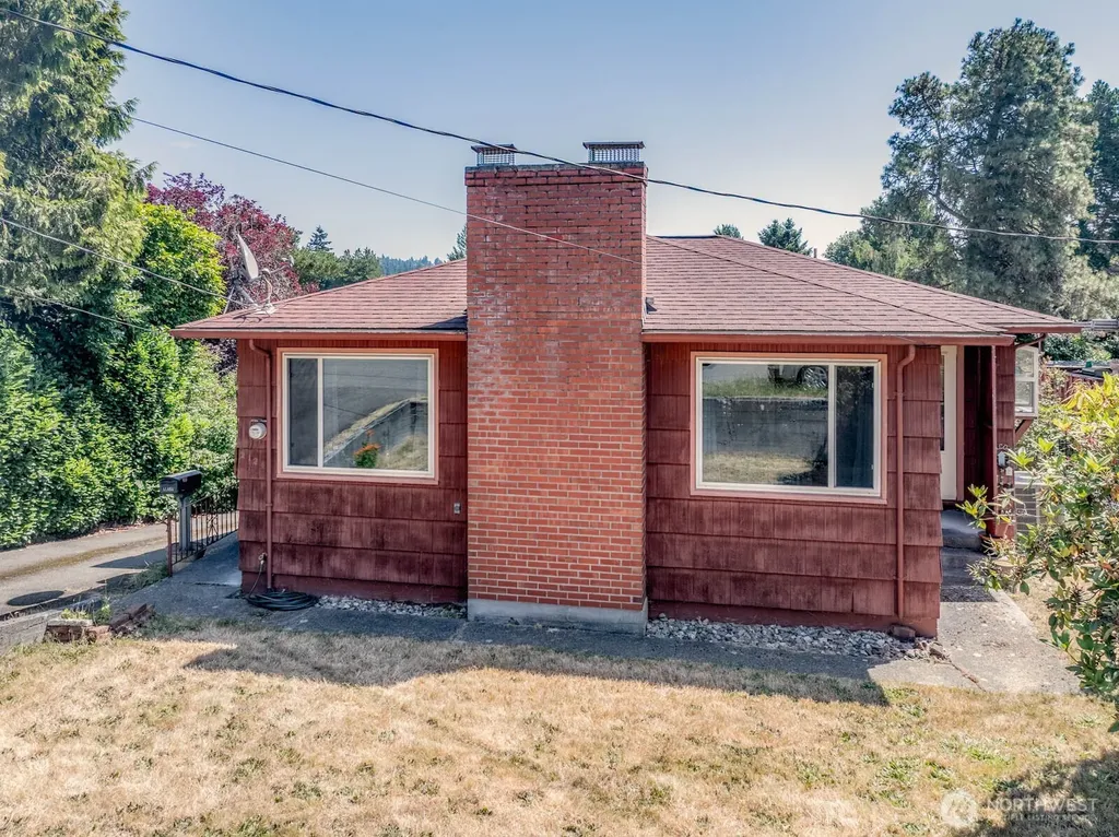 2124 N Callow Avenue Bremerton WA 98312
