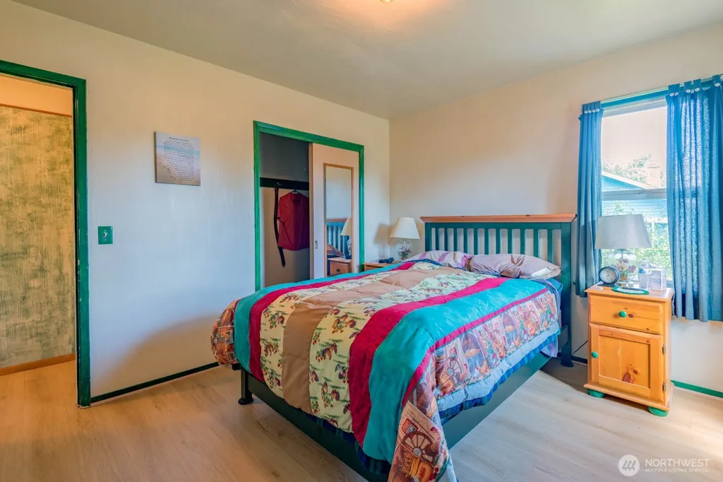 2124 N Callow Avenue Bremerton WA 98312