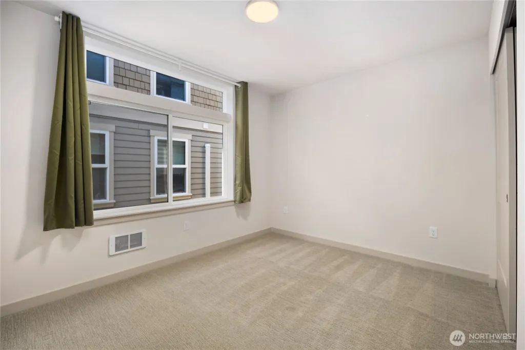 1123 18th Avenue Seattle WA 98122