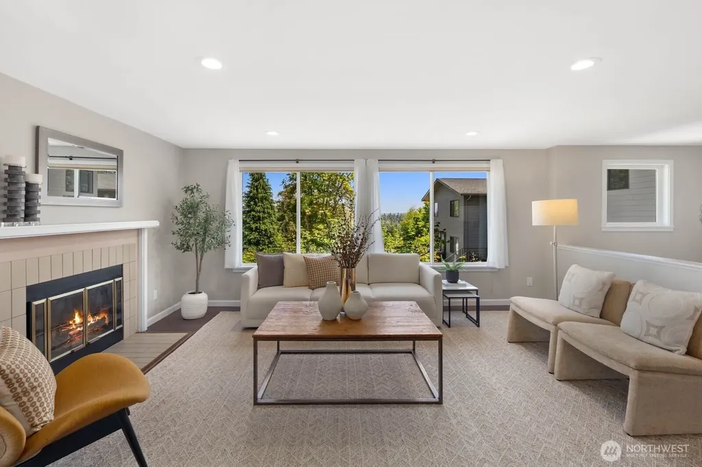 1520 NE 89th Street Seattle WA 98115