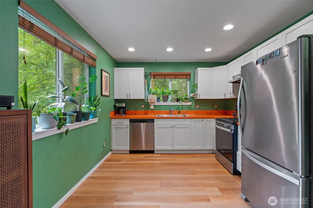2026 Island Drive NW Olympia WA 98502