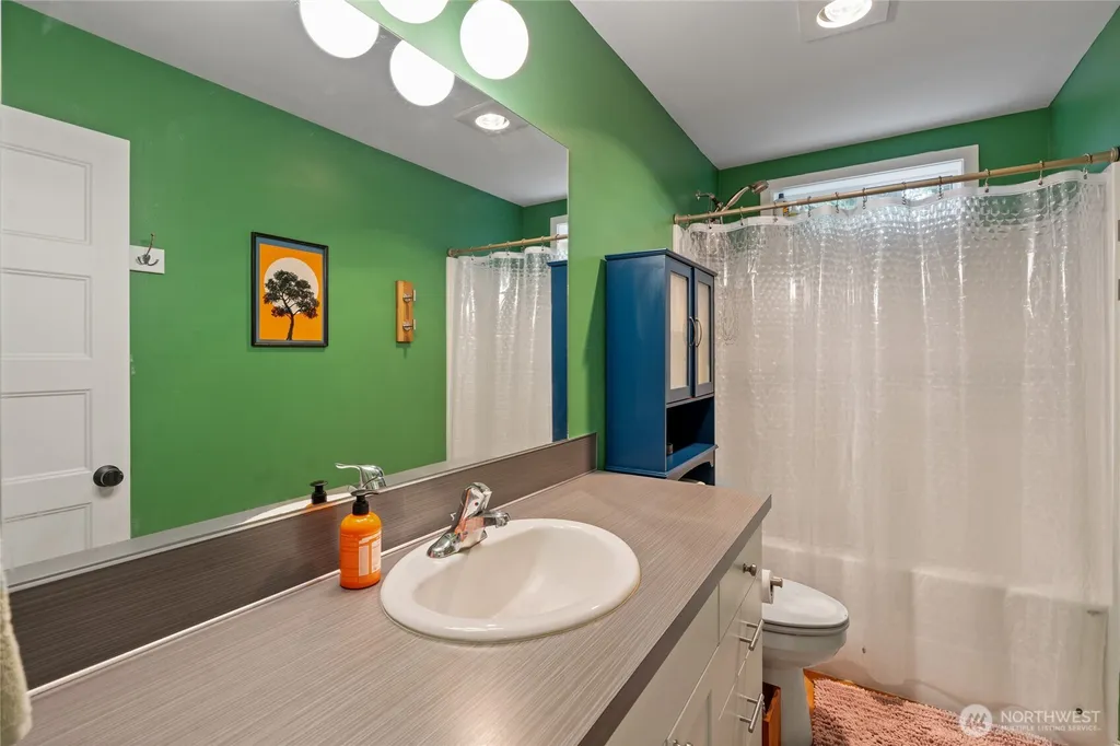 2026 Island Drive NW Olympia WA 98502