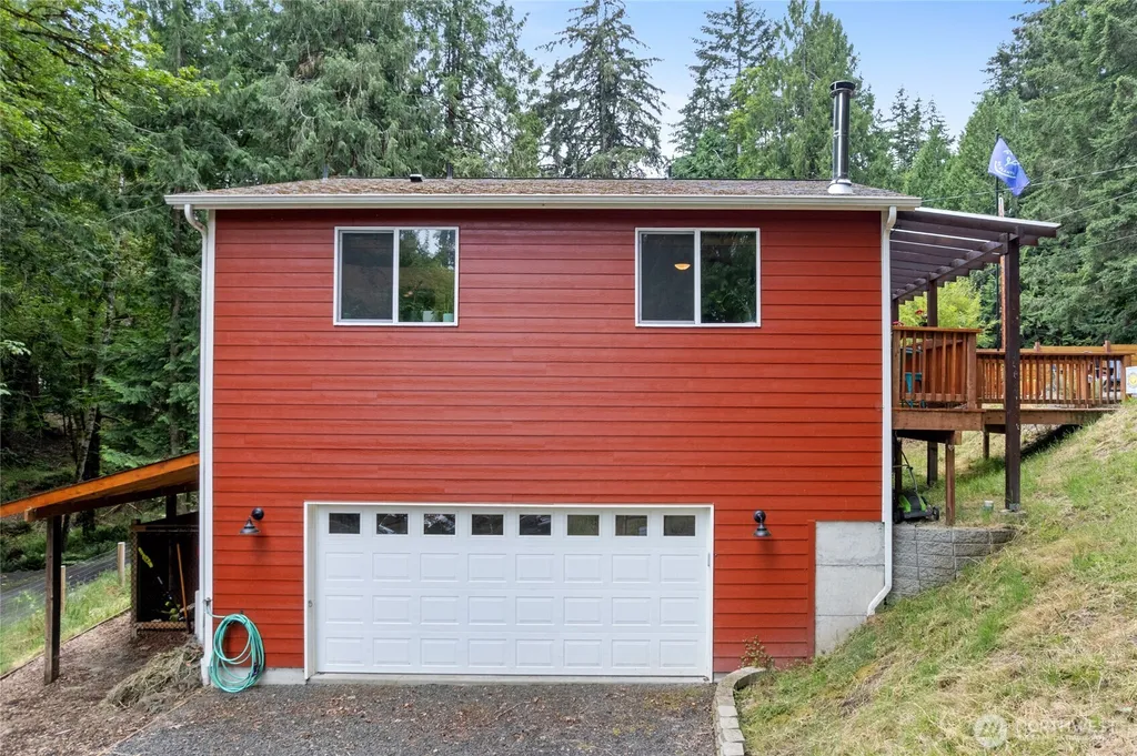 2026 Island Drive NW Olympia WA 98502