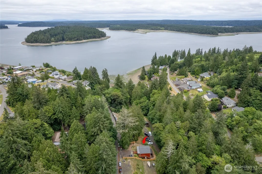 2026 Island Drive NW Olympia WA 98502