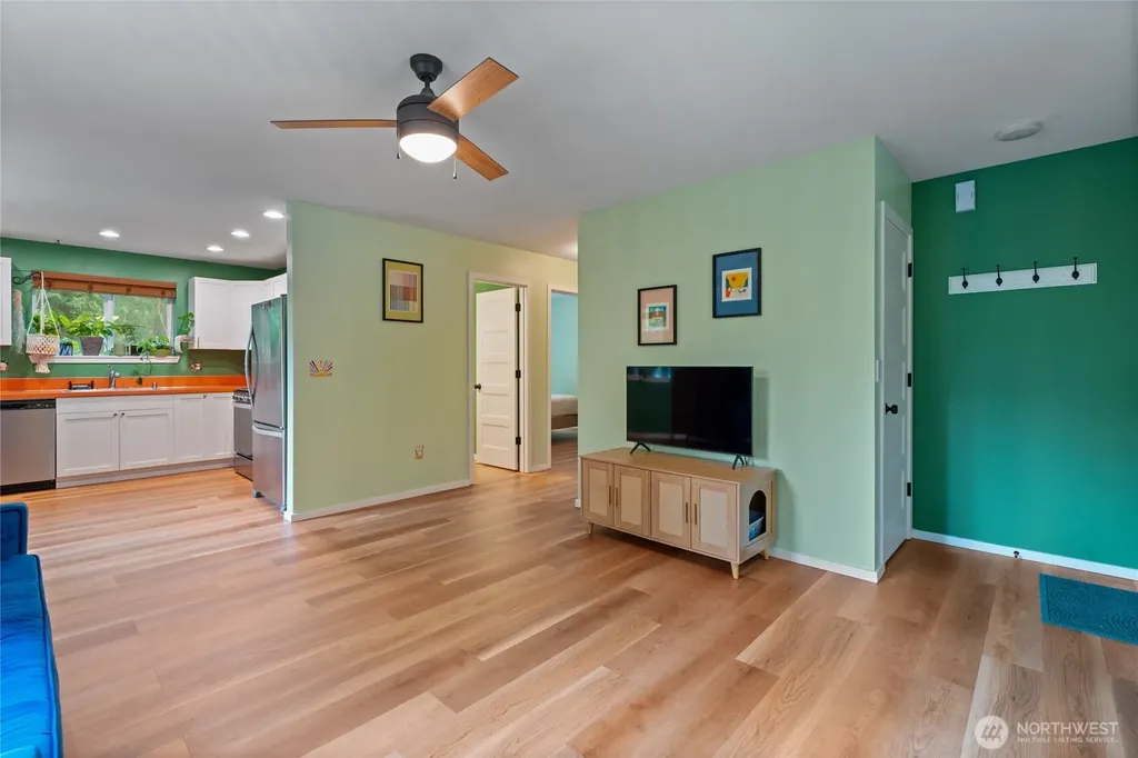 2026 Island Drive NW Olympia WA 98502