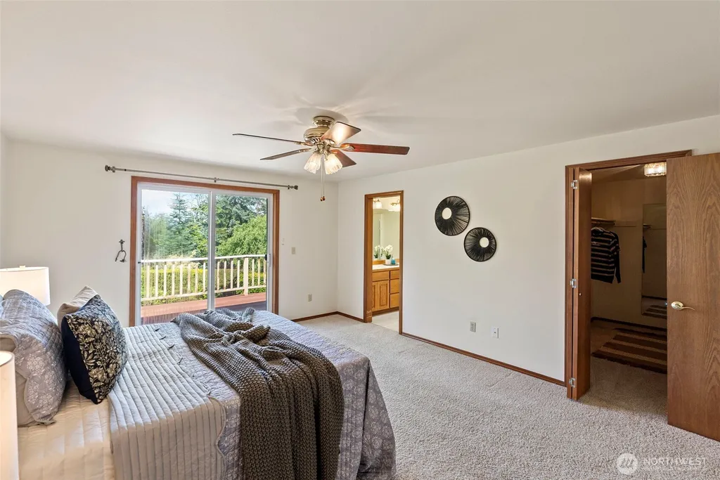 7669 E Alki View Court Port Orchard WA 98366
